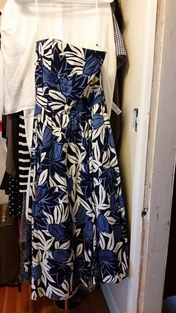 Blue and white Hawaiian print strapless dress with full skirt